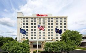 Sheraton Louisville Riverside Hotel